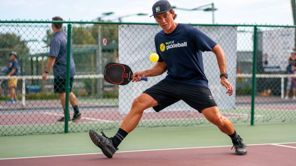 The Best Tips for Hitting a Punch Volley in Pickleball